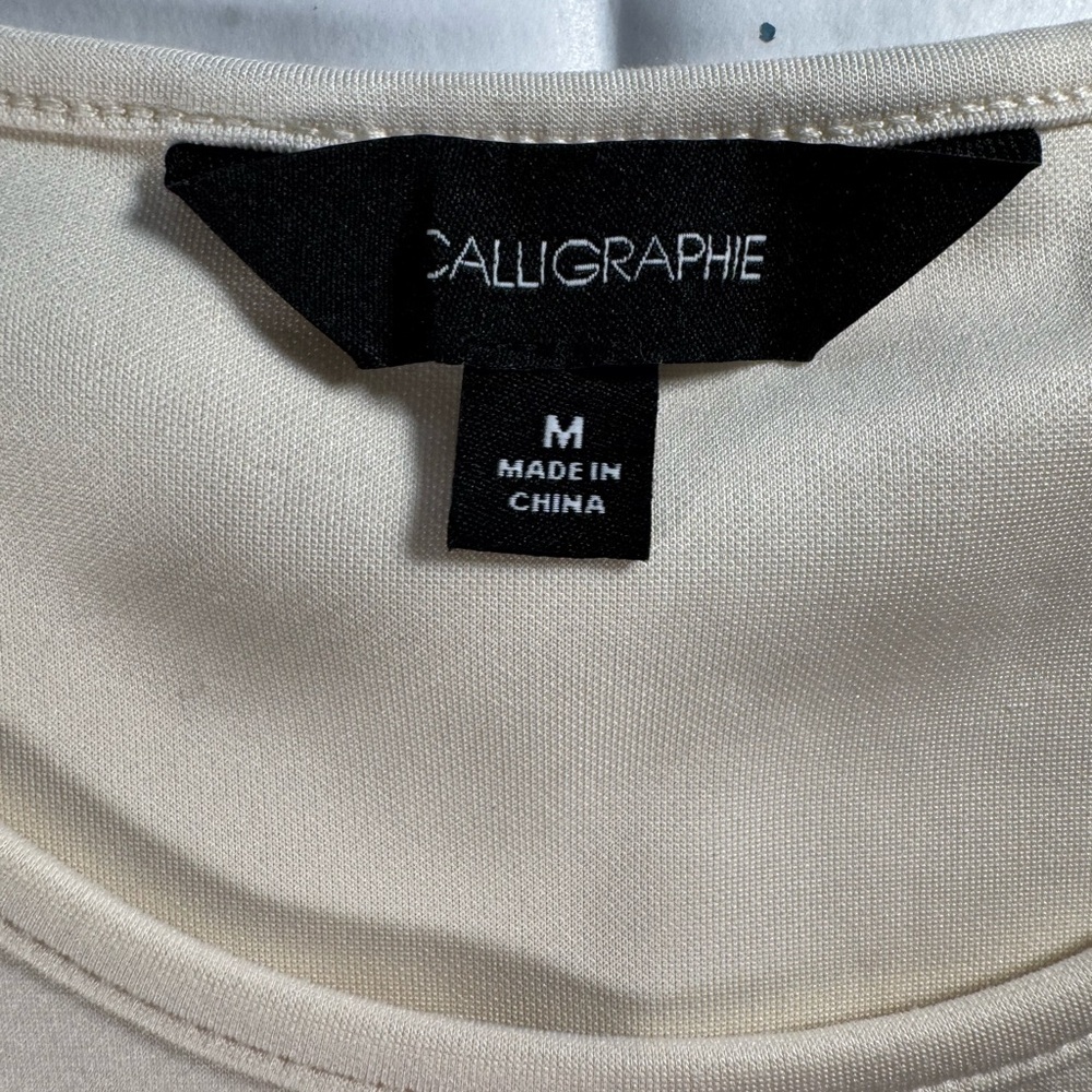 Calligraphie Cream Sleeveless Top - Picture 2 of 4